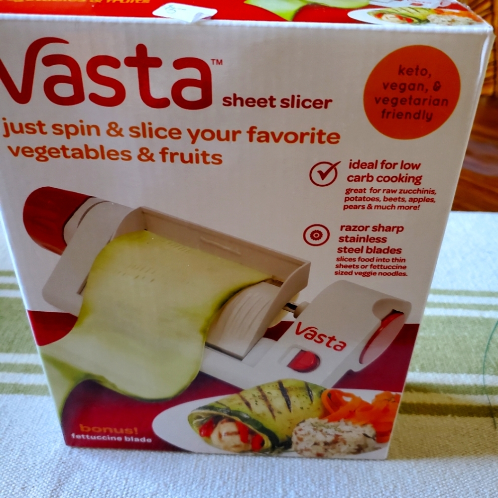 Vista Veggie fruit and noodle slicer